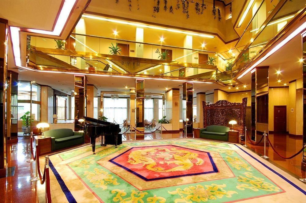 Wuxi Grand Hotel Exterior foto